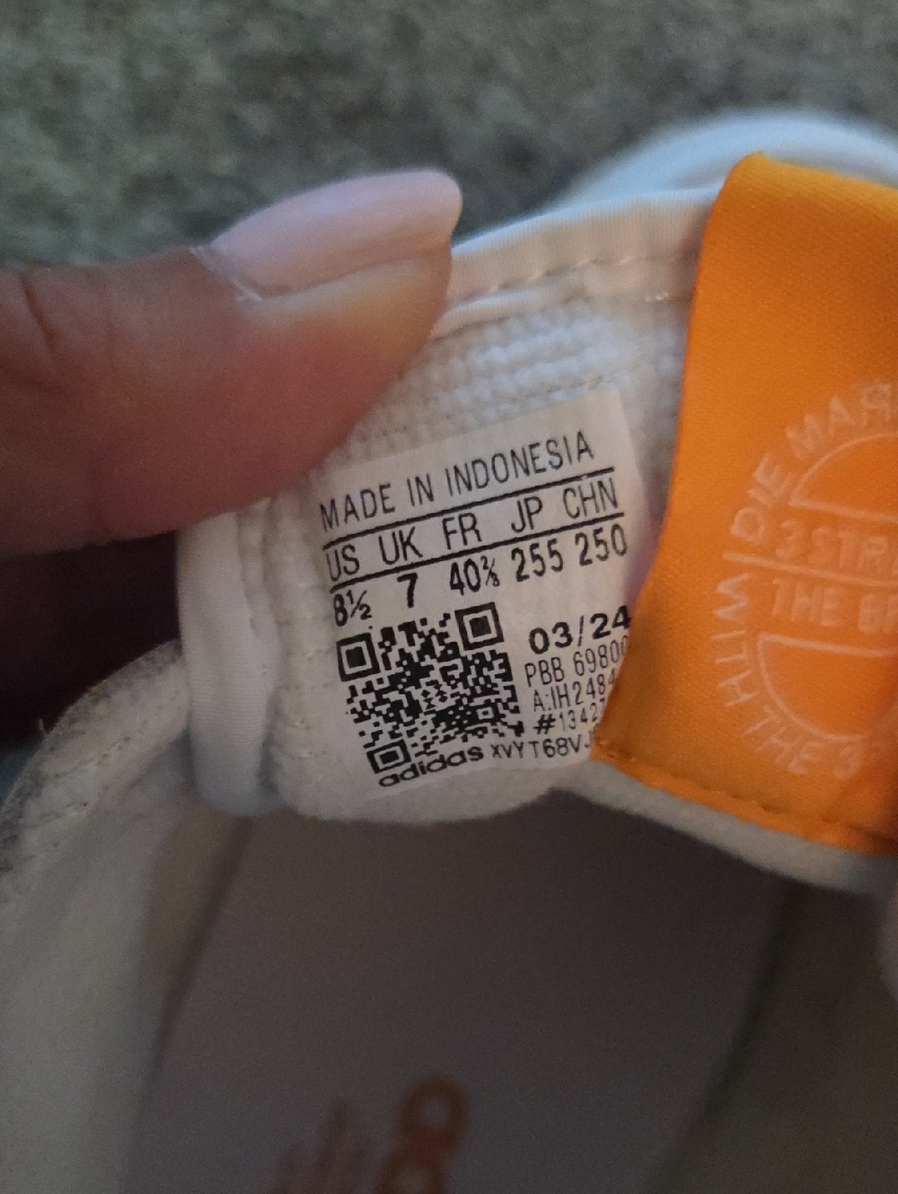 Adidas Bold White and Orange Low-Top Sneakers - Picture 6 of 7